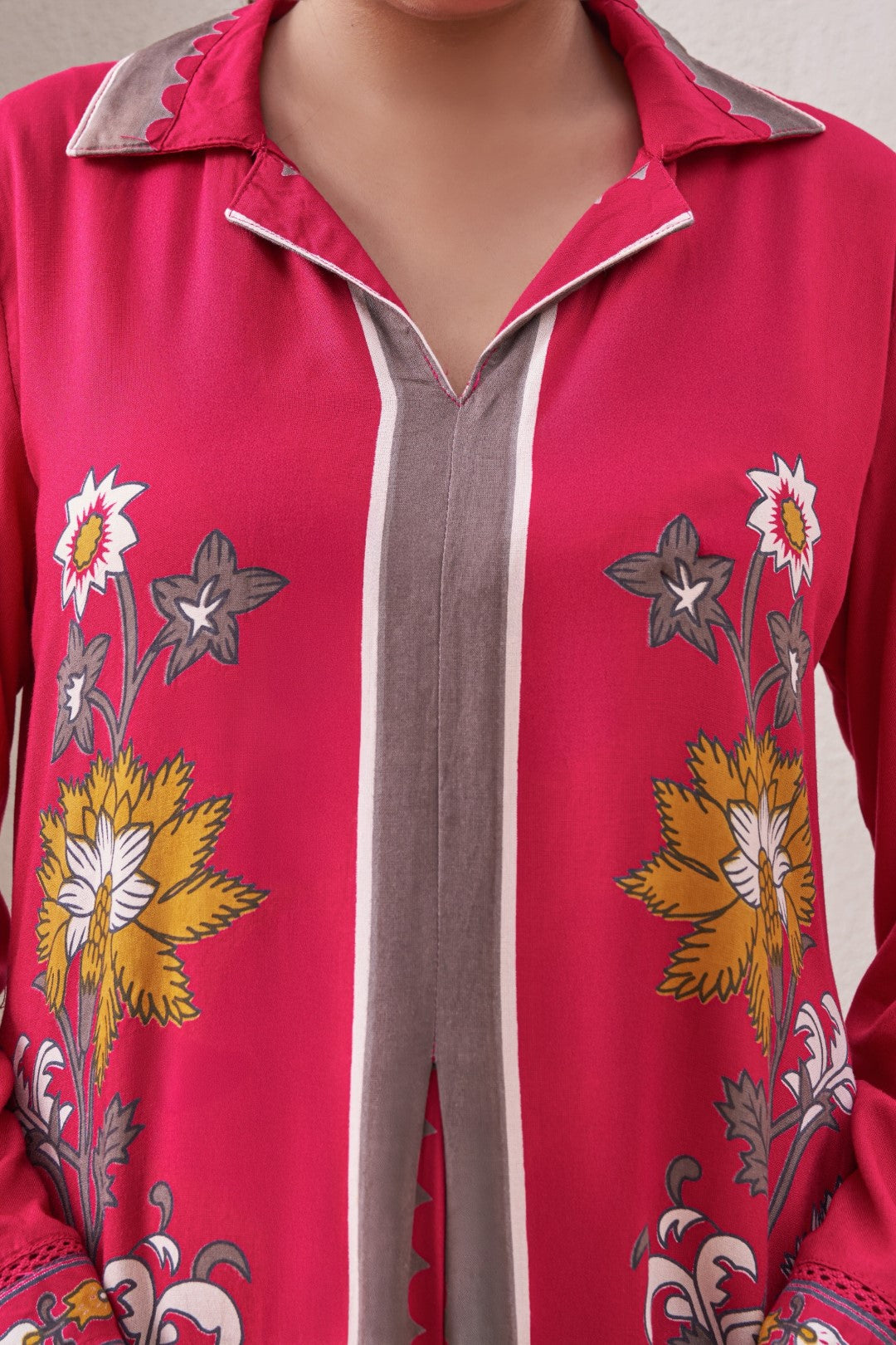 Sonpal rose printed Cotton Kurta Pant set