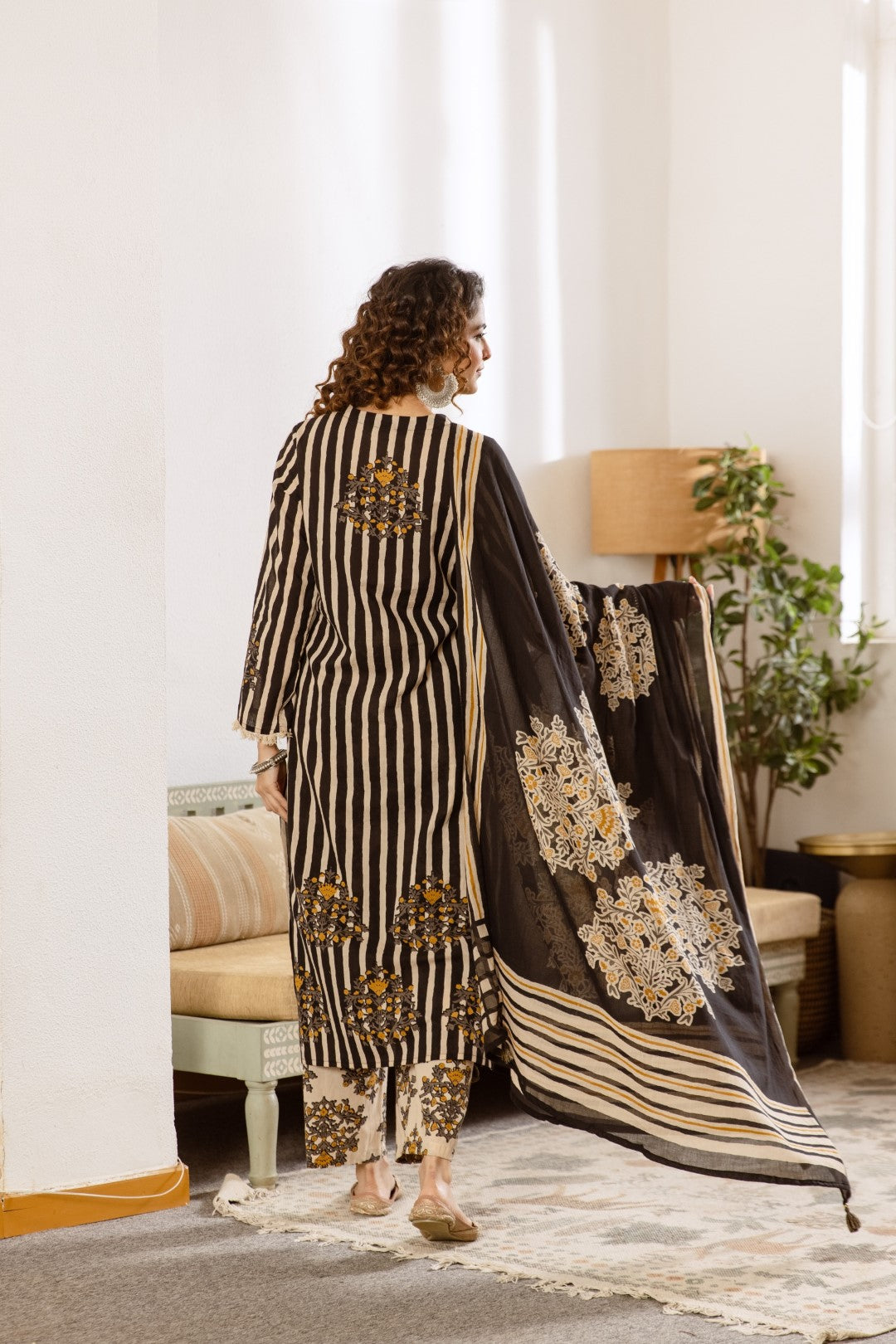 Kamli Sable Cotton Suit Set