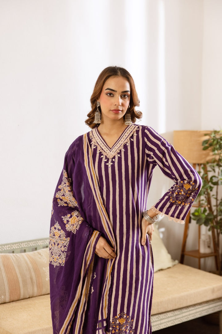 Kamli Iris Cotton Suit Set