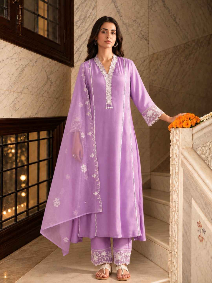 Ira Lily Embroidery Suit Set