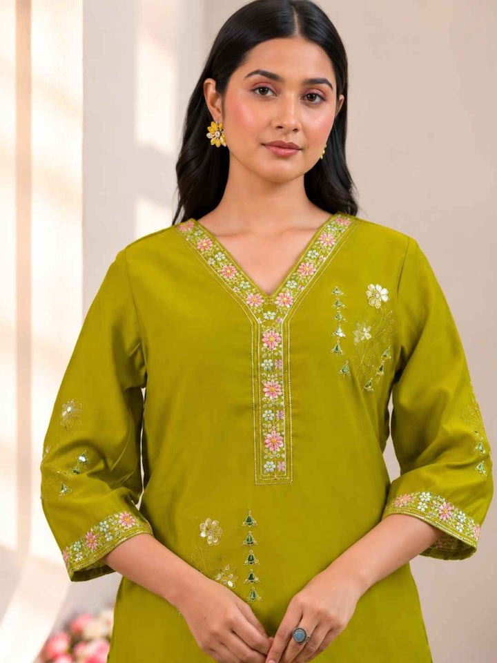 Ivy slime Embroidered Kurti