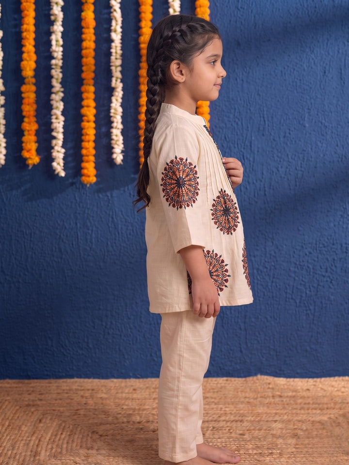 Joy Blossom embroidery cotton kurta pant set