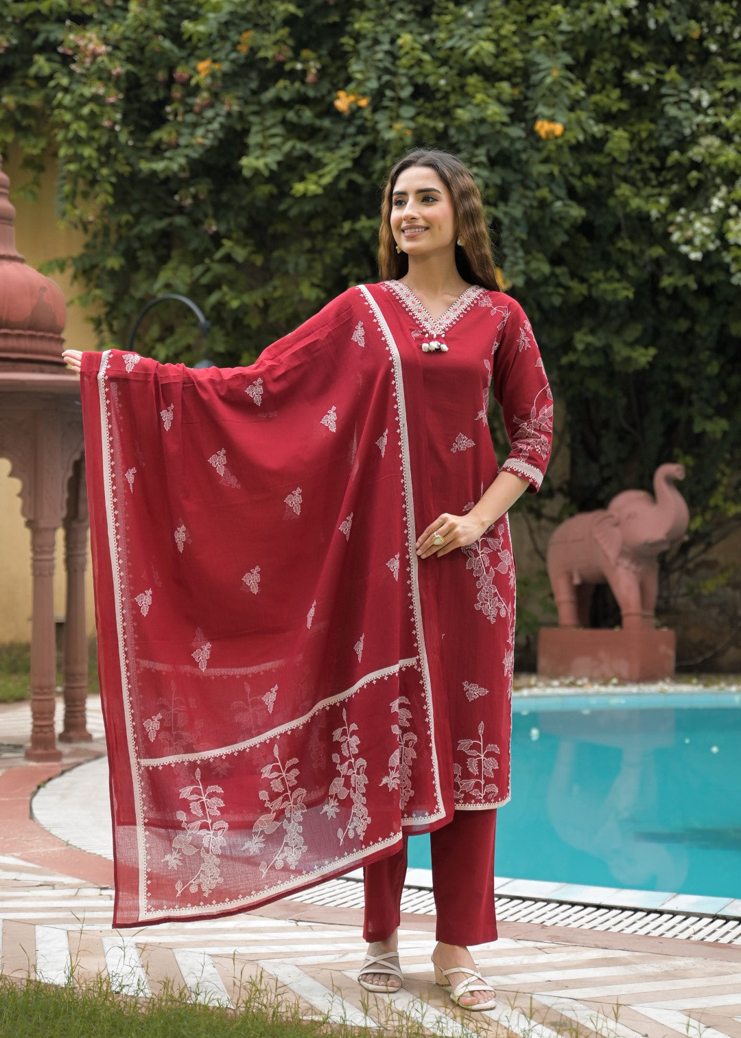Vastu Jam Full embroidery suit set