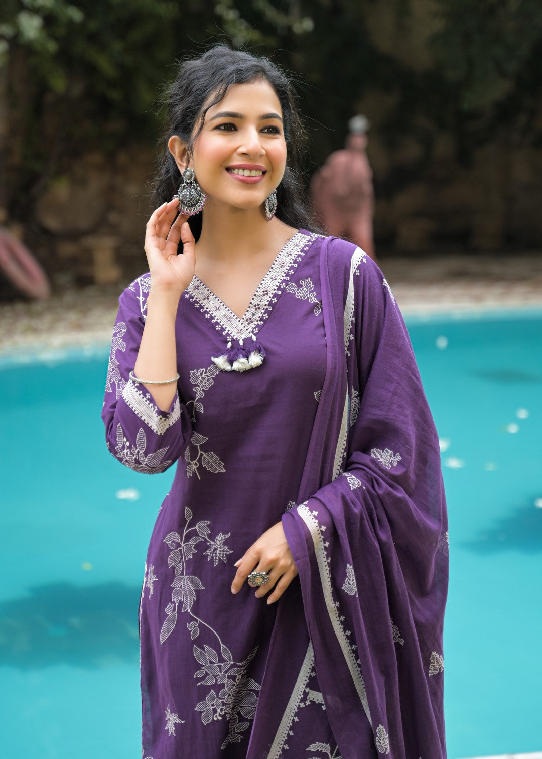 Vastu Thistle embrodiery Cotton Suit set