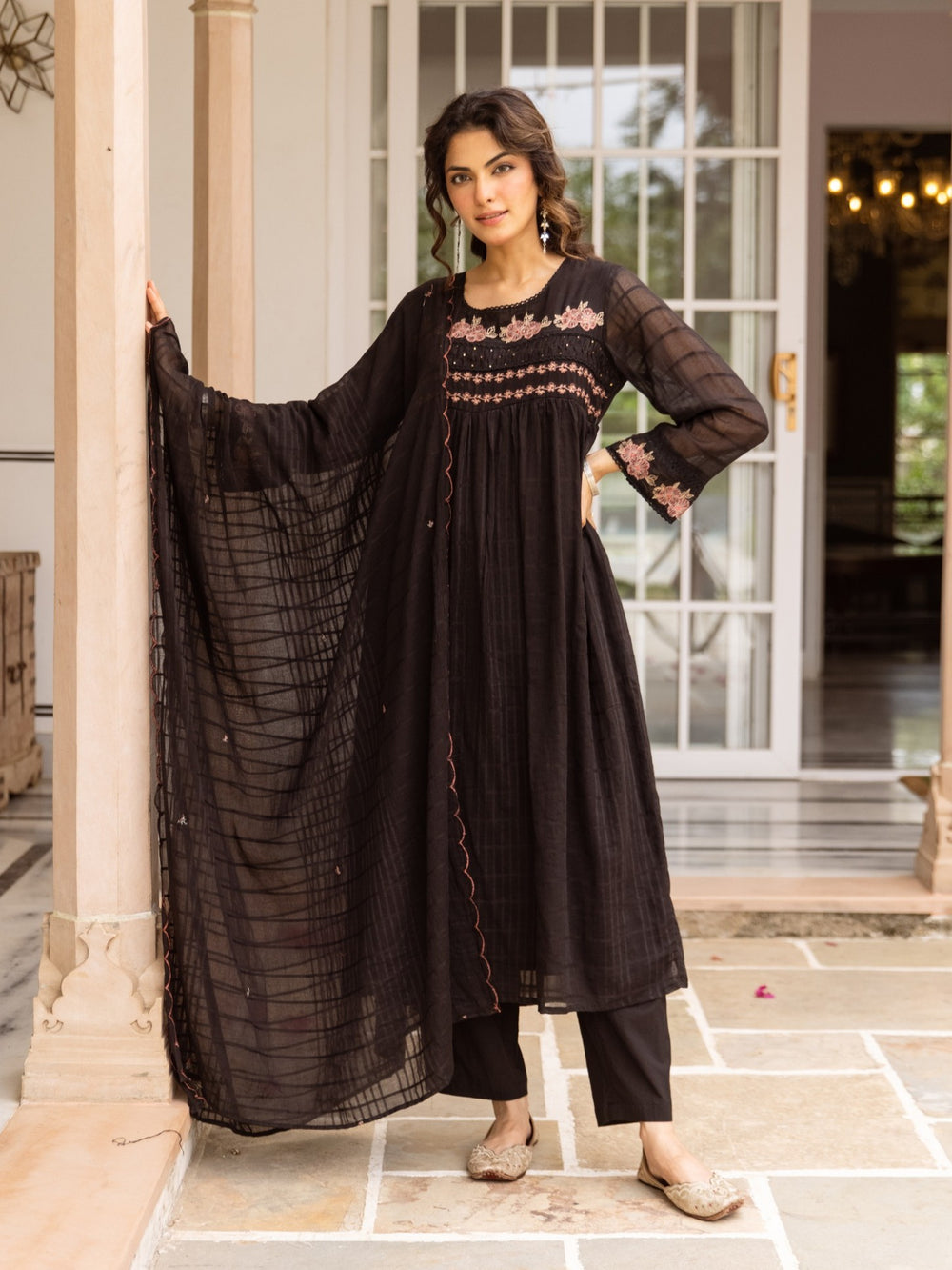 Karen Royce Embroidery Cotton Suit Set