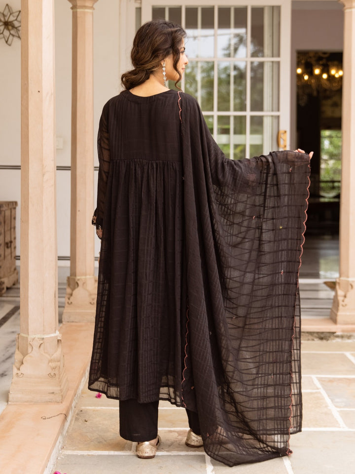 Karen Royce Embroidery Cotton Suit Set