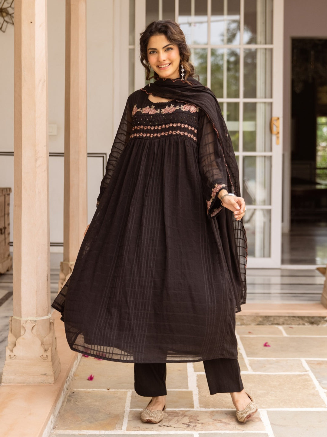 Karen Royce Embroidery Cotton Suit Set