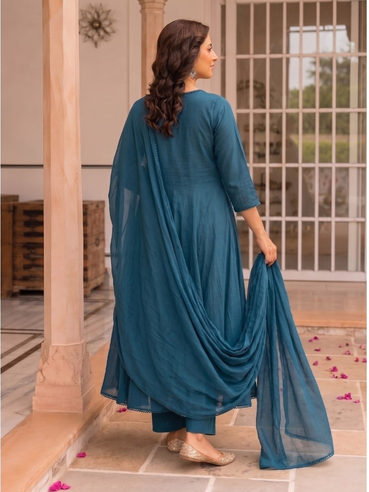 Karen Sloke Embroidery Cotton Suit Set