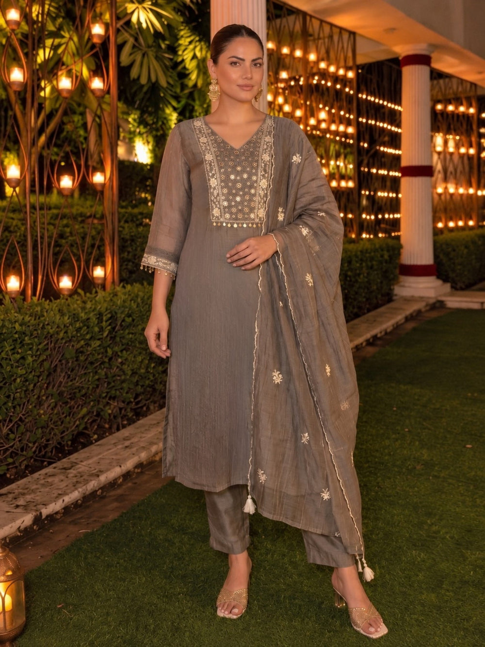 Kimaya Bonbon Handwork Suit Set