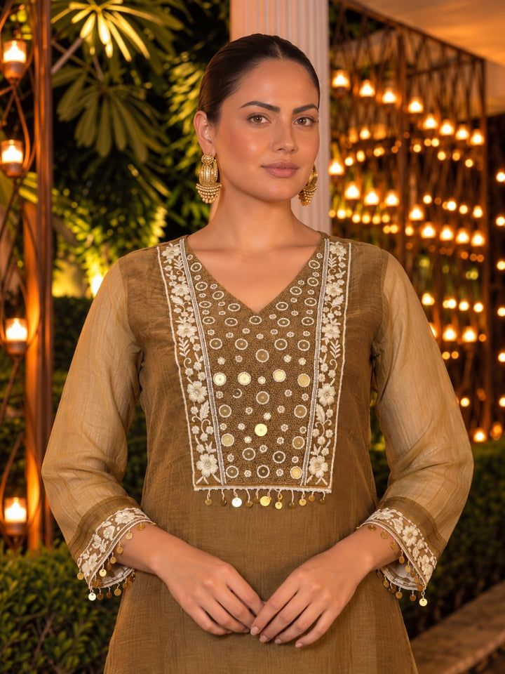 Kimaya Soro Handwork Suit Set