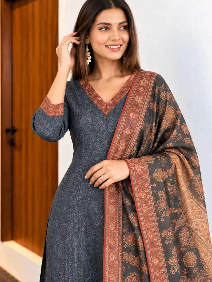 Katy Midnight Printed Suit Set