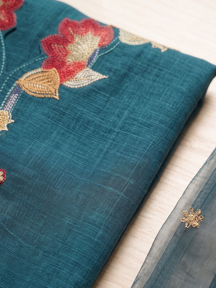 Lipi Lapis embroidery cotton suit set