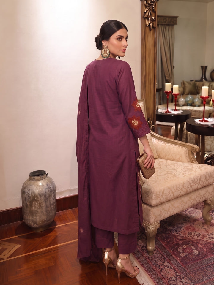Lipi ameth embroidery cotton suit set