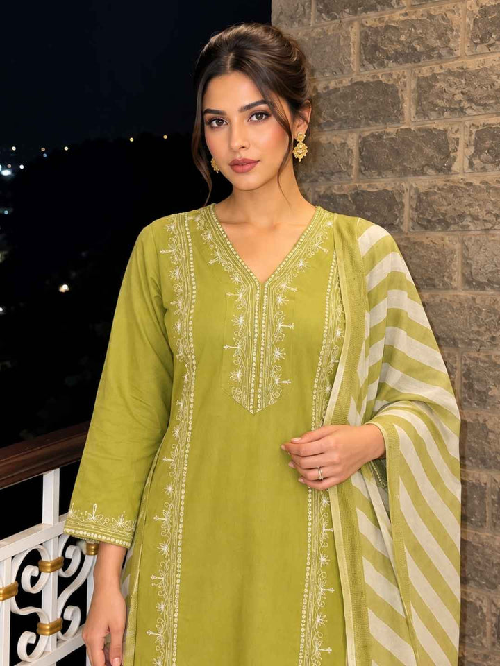 Molly Thyme Embroidered Suit Set
