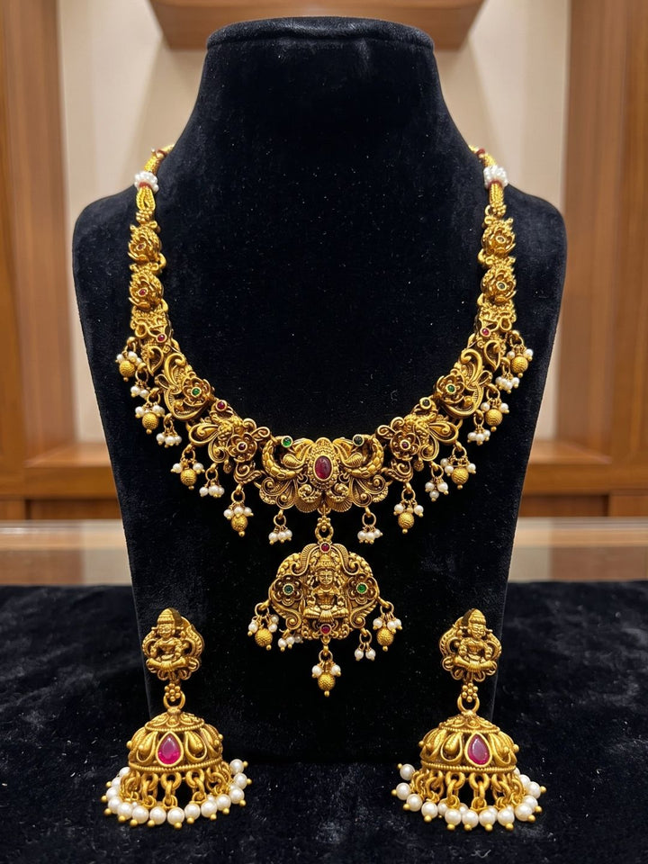 NES-A00145-GOLD_5