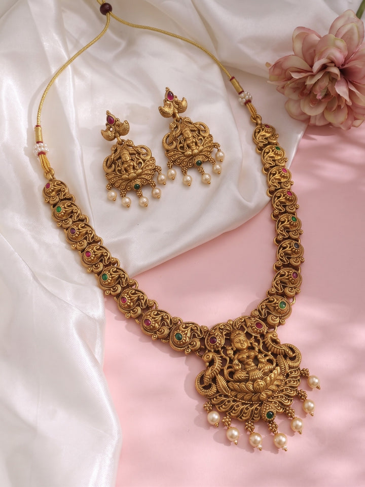 NES-A00148-GOLD_1