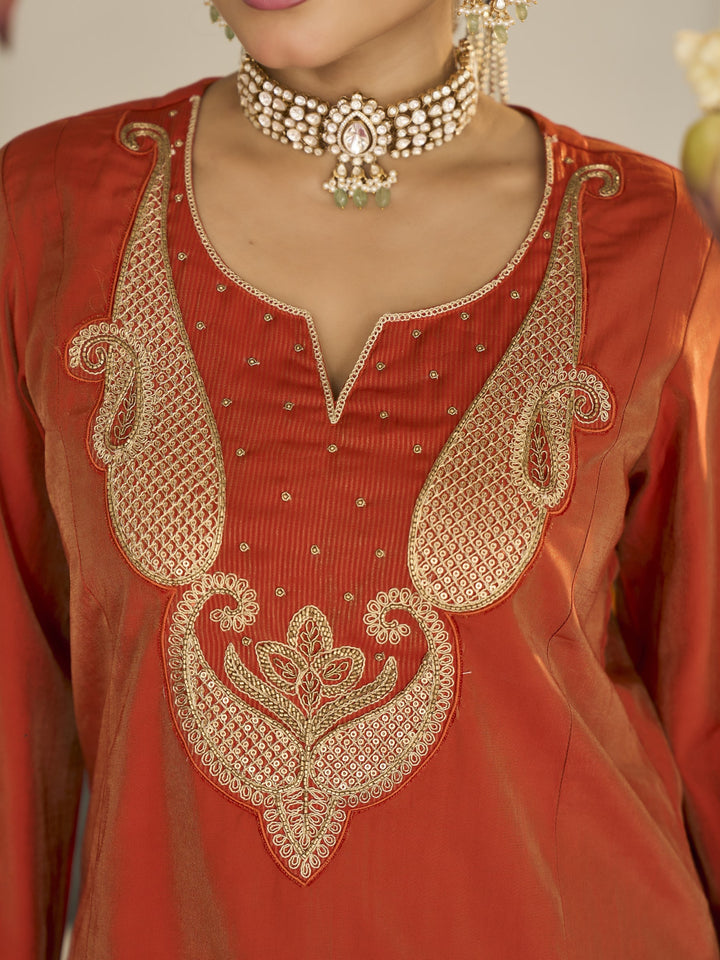 Opela Rust Work Farshi Suit Set