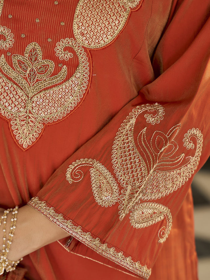 Opela Rust Work Farshi Suit Set