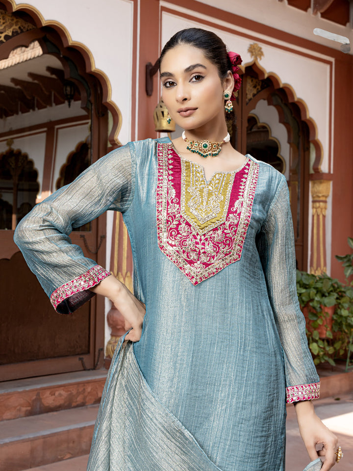 Pavni Amaze Handwork Suit Set