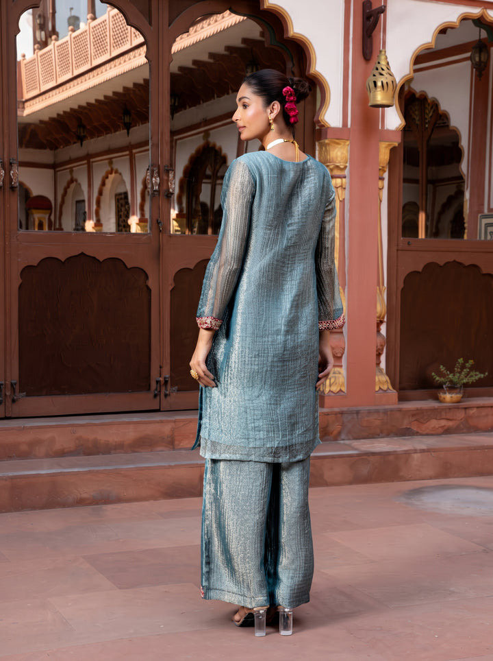 Pavni Amaze Handwork Suit Set