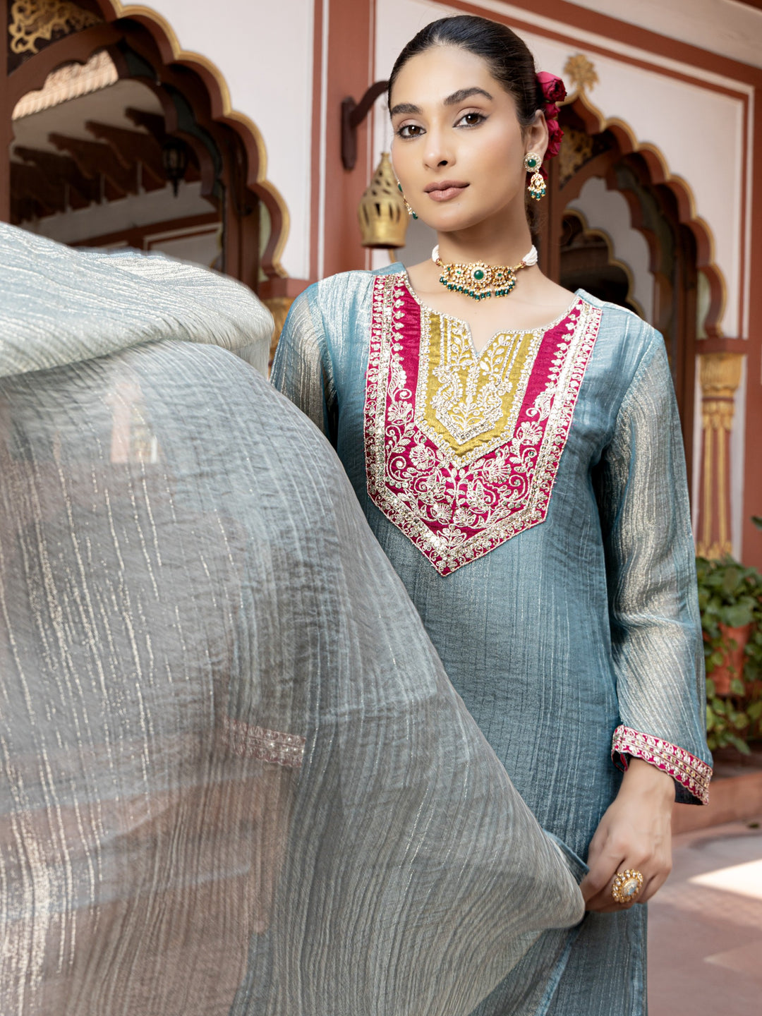 Pavni Amaze Handwork Suit Set