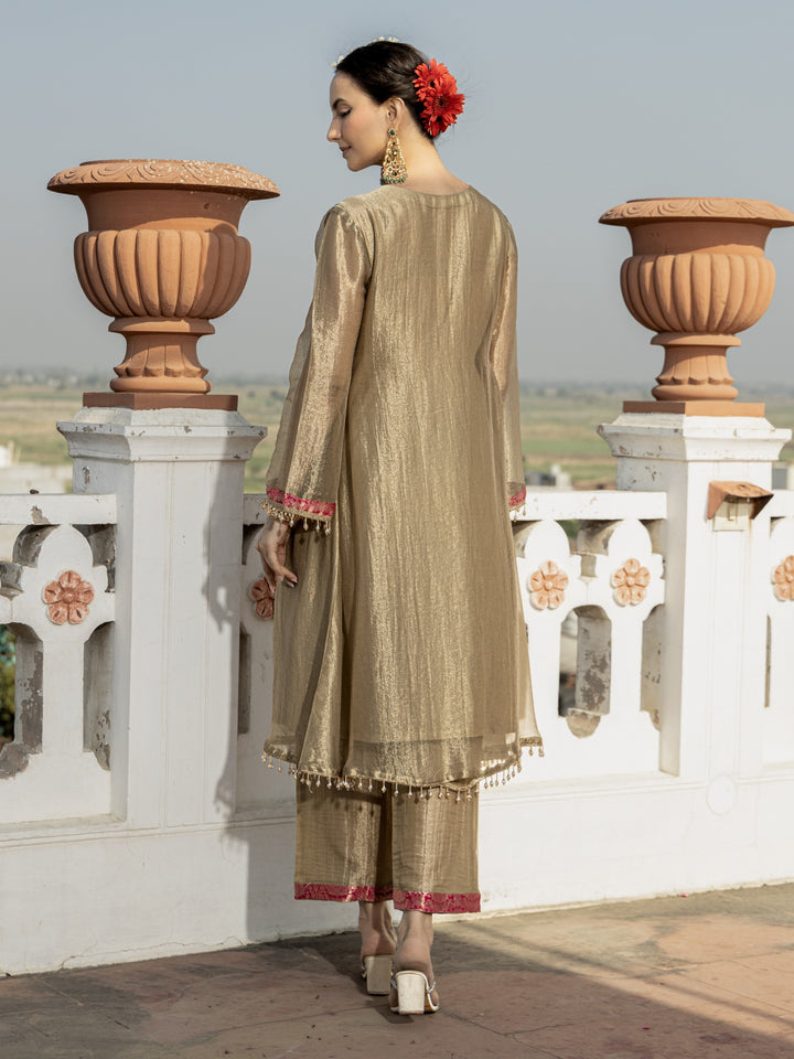 Pavni Sunglow Handwork Suit Set