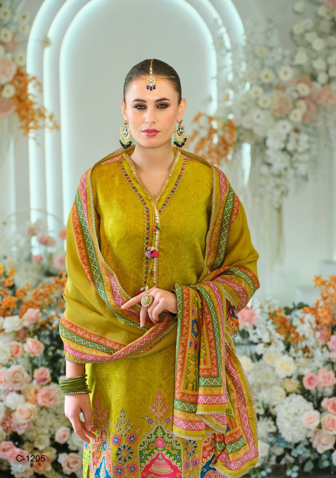 Sarvada Amber Full Work Suit Set