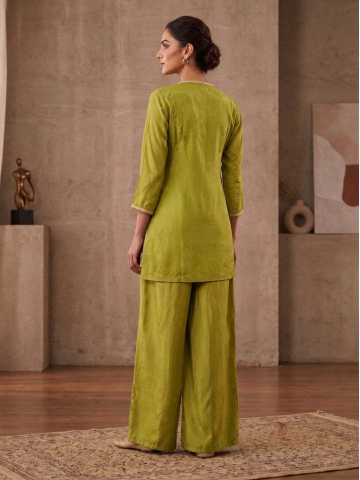 Prisha pear work farshi kurta pant set