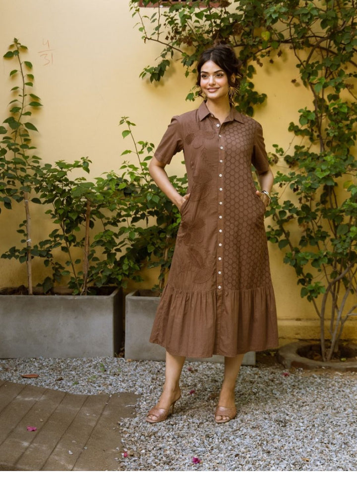 Ravya peanut embroidery cotton dress