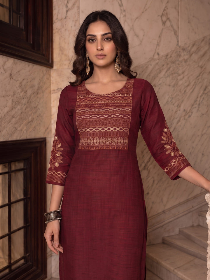 Sarvari Burgundy Embroidered Kurti