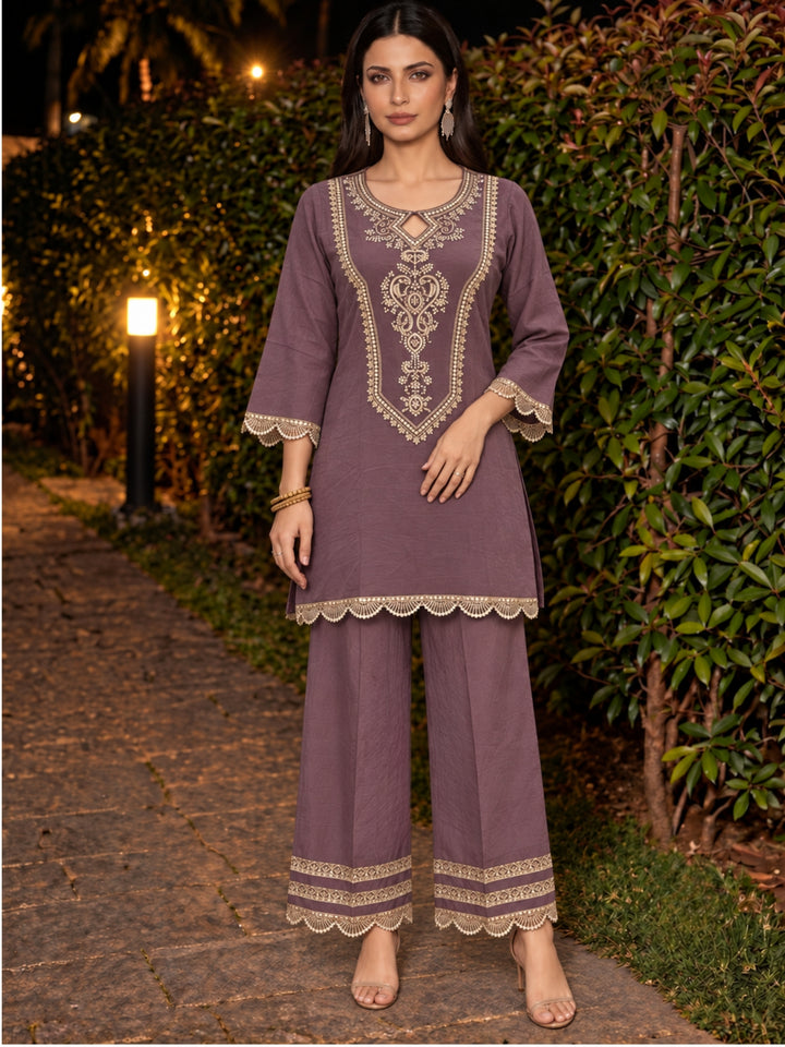 Shakti Auber Fetsive Farshi Suit Set
