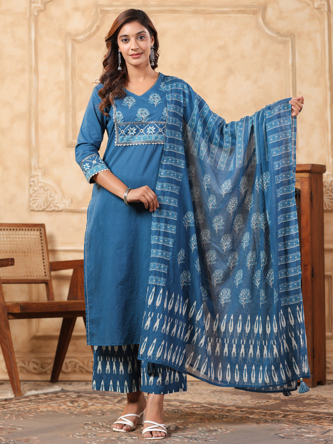 Hiya Peacock Cotton Suit Set