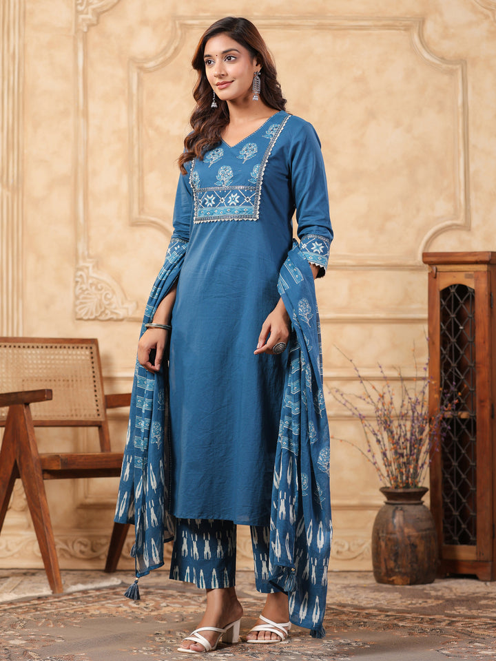 Hiya Peacock Cotton Suit Set