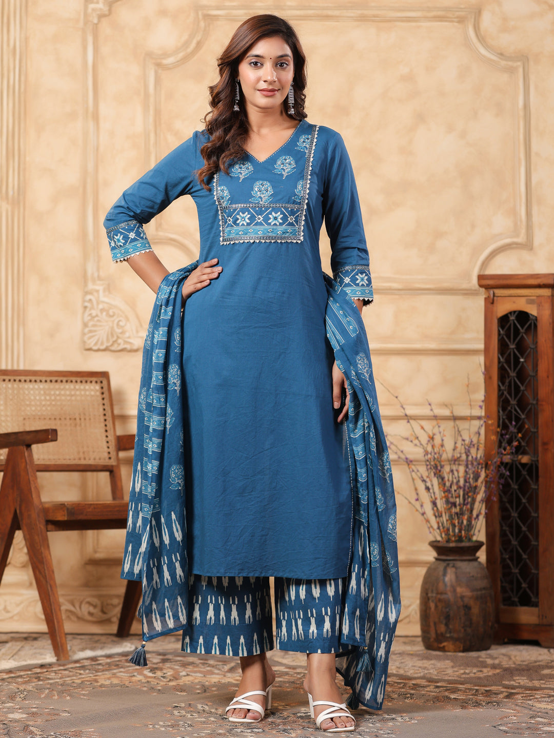 Hiya Peacock Cotton Suit Set