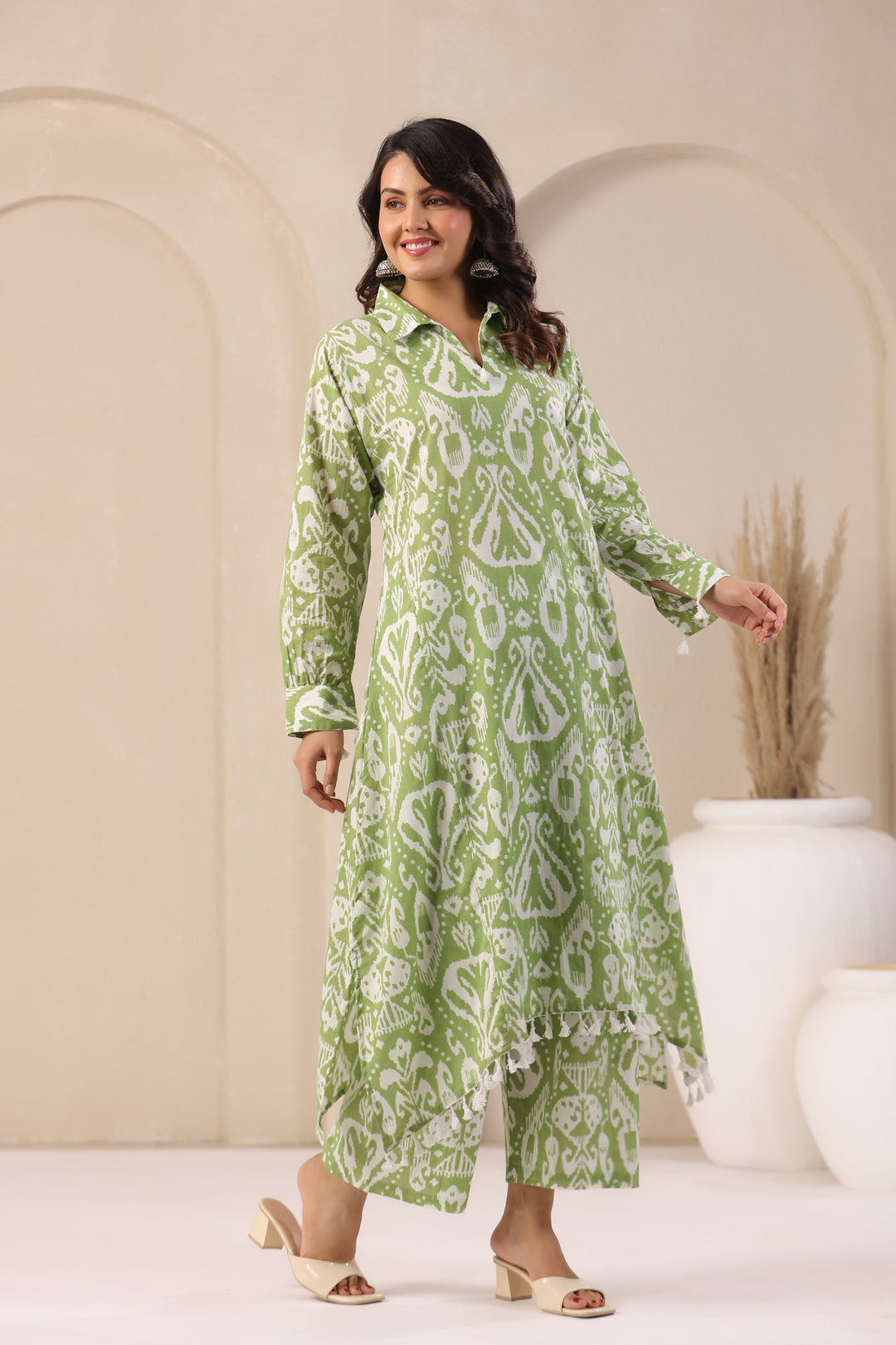 ARANYA FERN IKAT PRINT PREMIUM PURE COTTON KURTA PANT SET