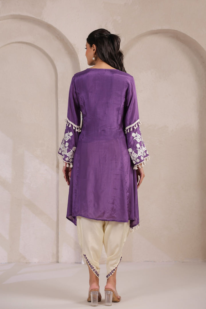 Sera helio embroidery kurta pant set
