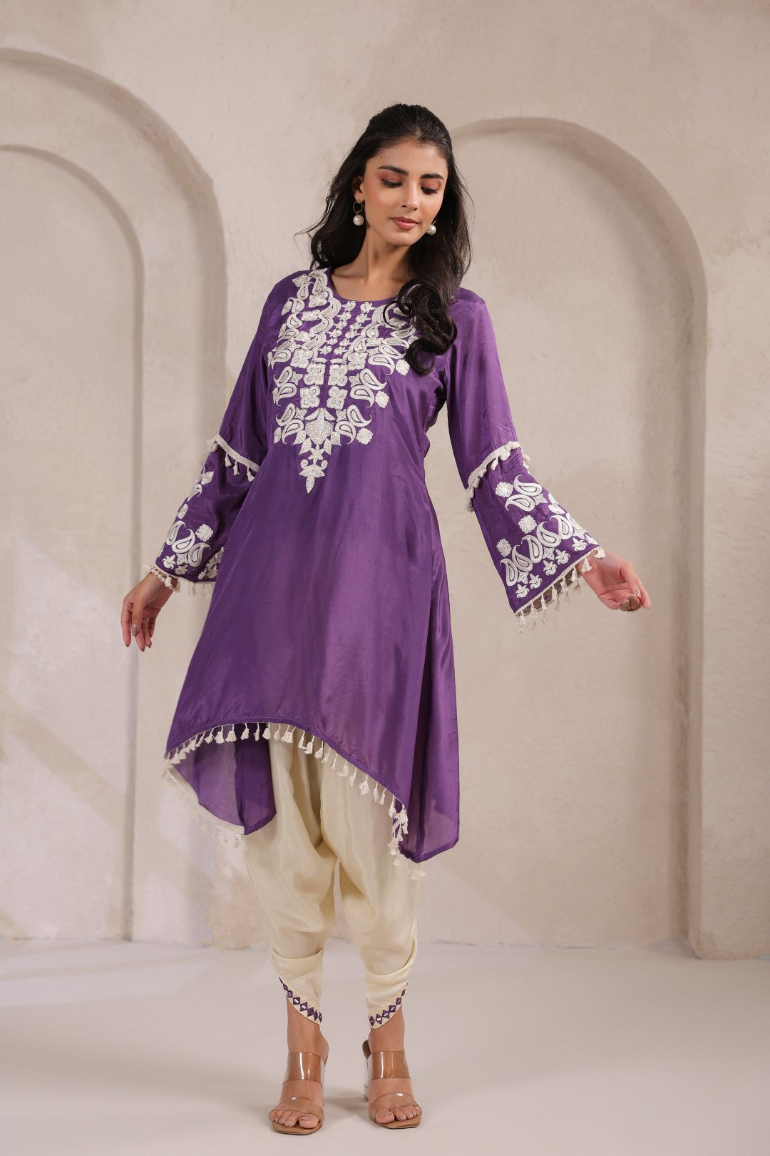 Sera helio embroidery kurta pant set