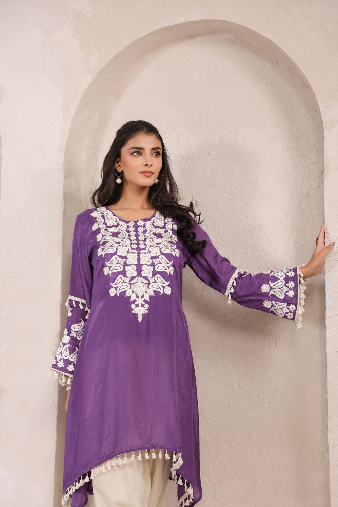 Sera helio embroidery kurta pant set
