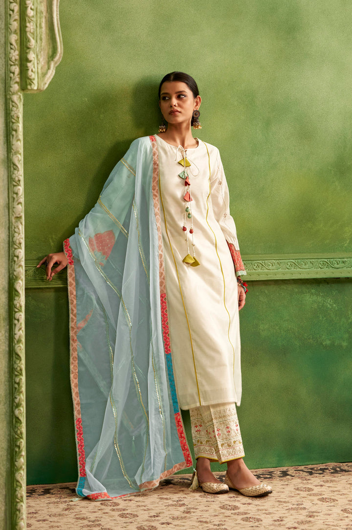 Adya Shankh Luxury Suit Set