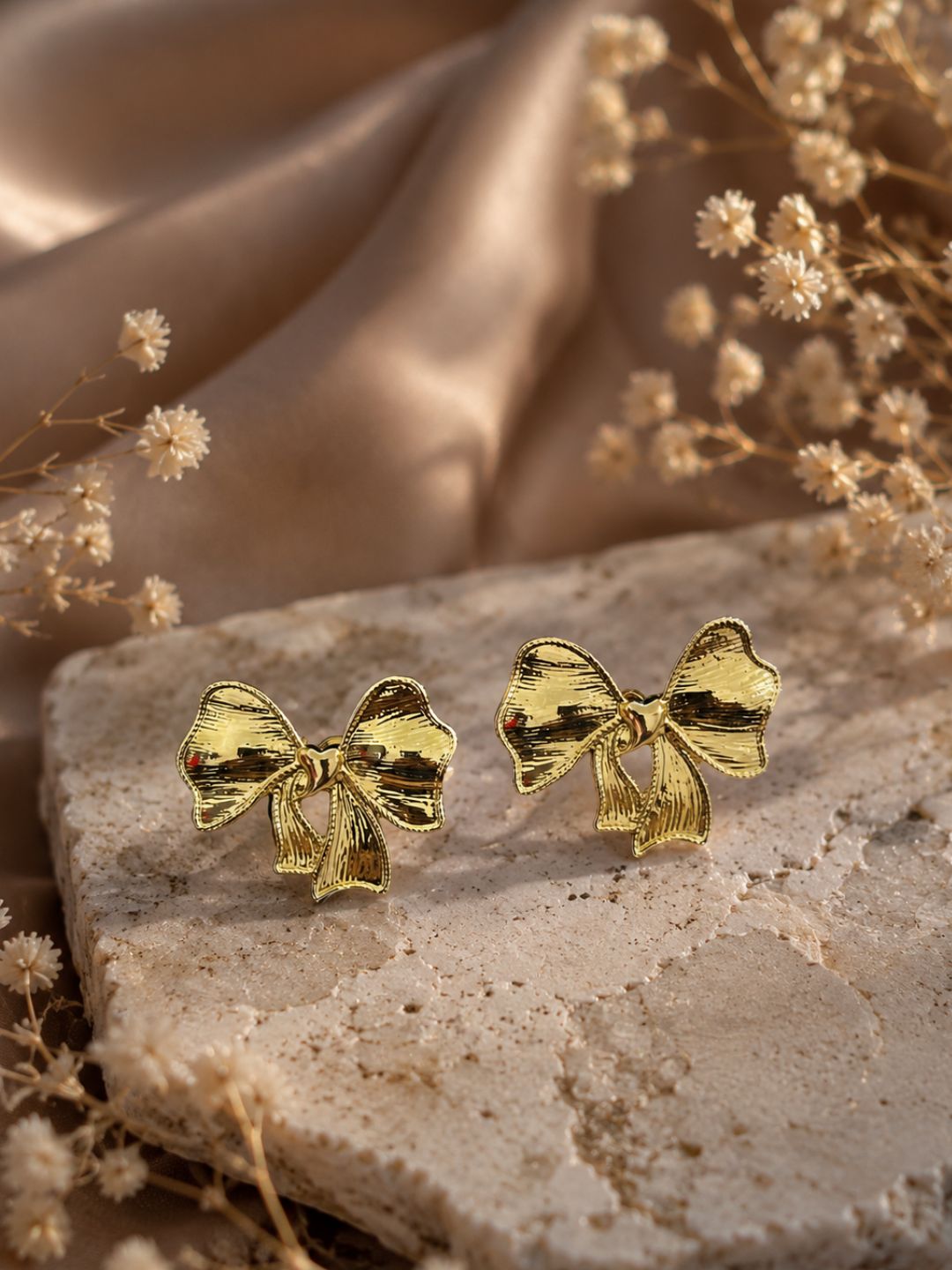 STD-A00114-GOLD_1
