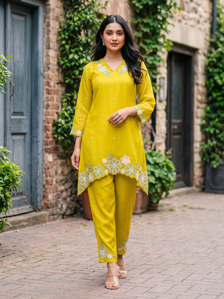 Tanishk Corn Embroidery Co-ord set