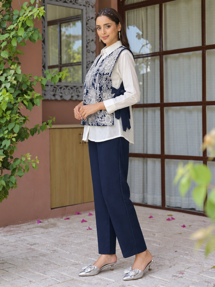 Tatva Sweden Embdoidery Bib Style Cotton Co-Ord Set