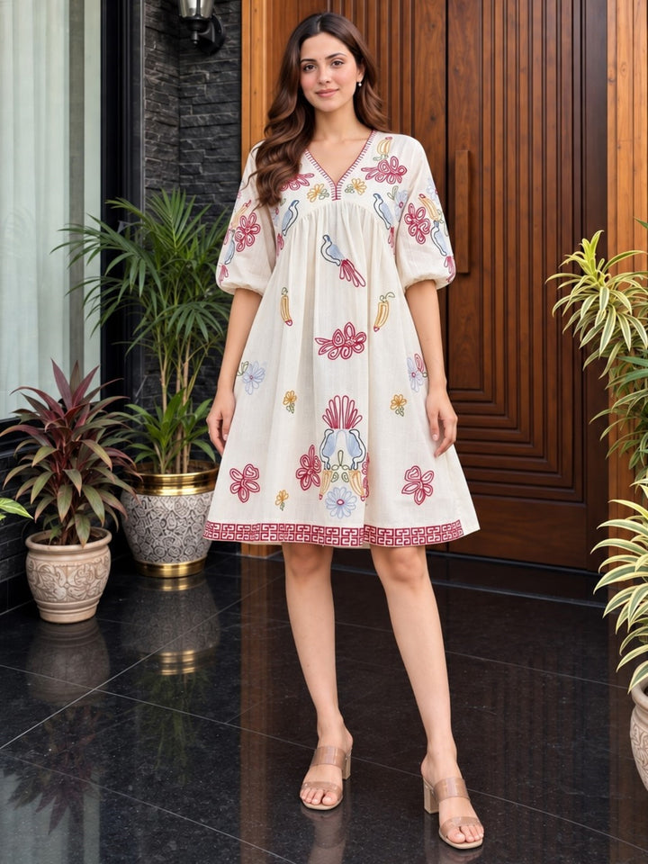 Tiara Daisy Embroidery cotton dress