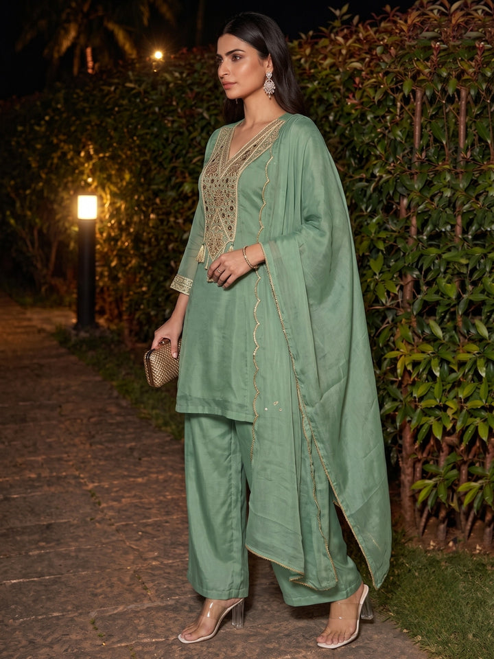 Tisca Fern Handwork Suit Set