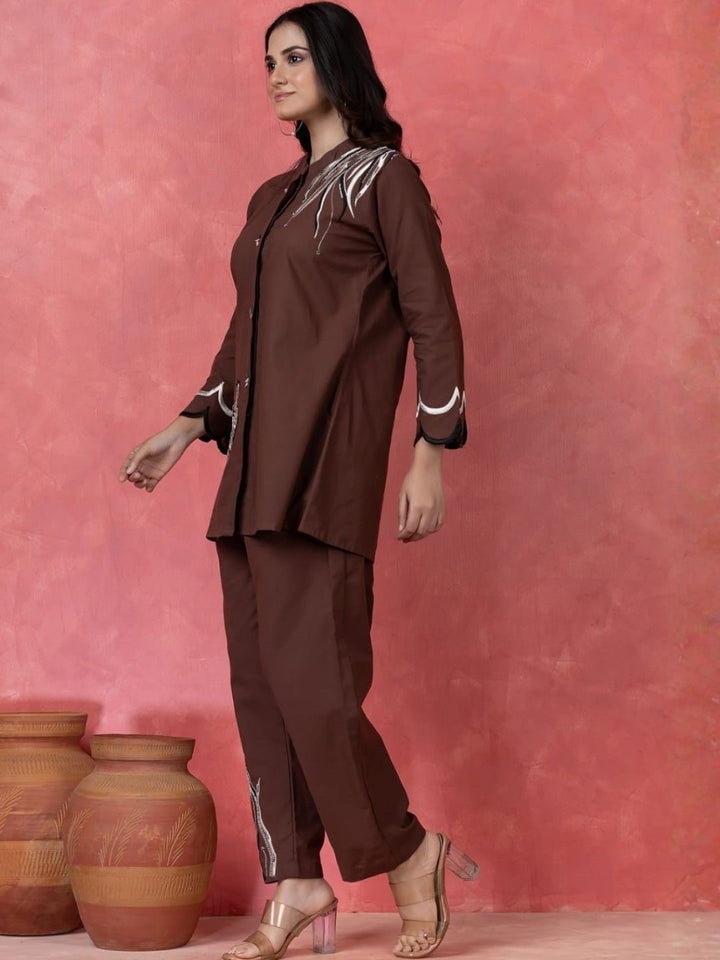 Gaur mulberry embroidery cotton co-ord set