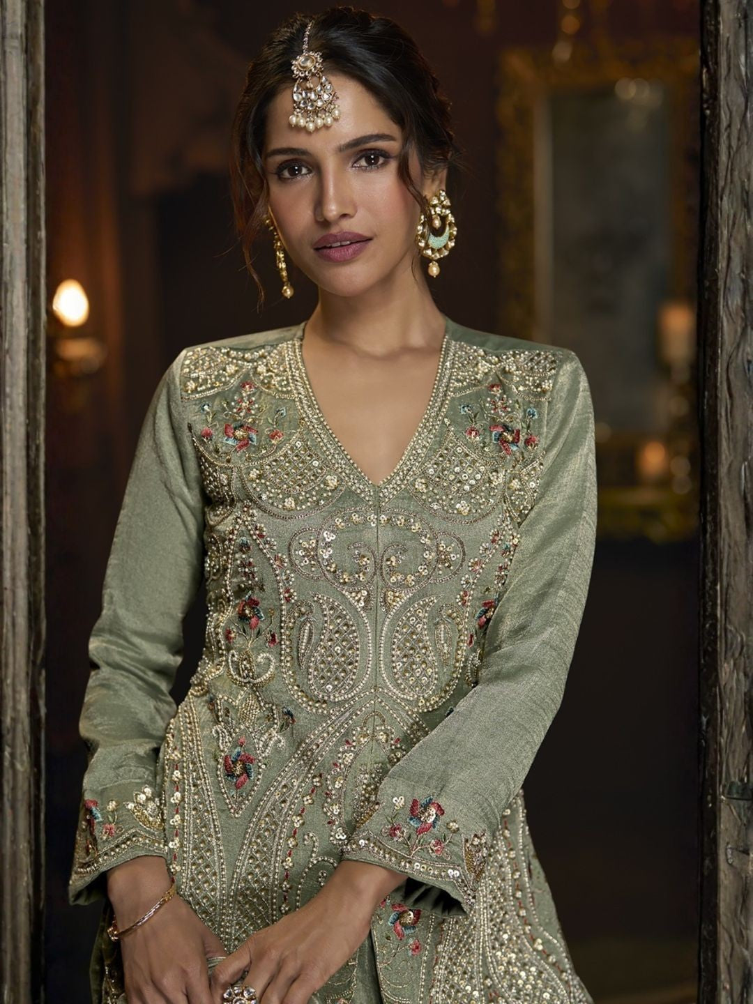 Haniya kelly full with gharara suit set