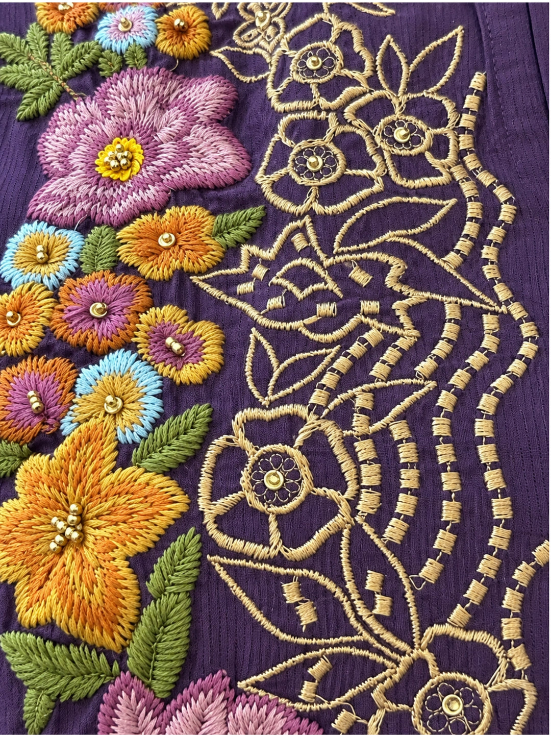 Viyona Iris Embroidery Cotton Co-Ord Set