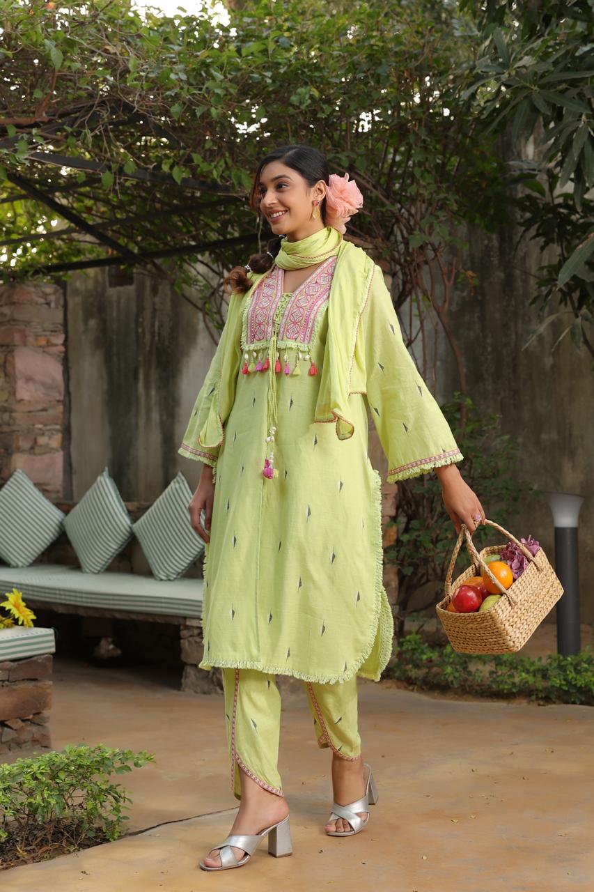 SURUCHI GREEN COTTON SUIT SET