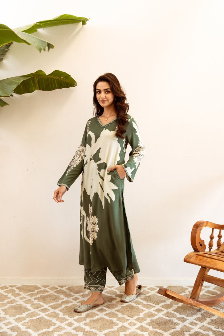 Sargun Fern Kurta Pant Set