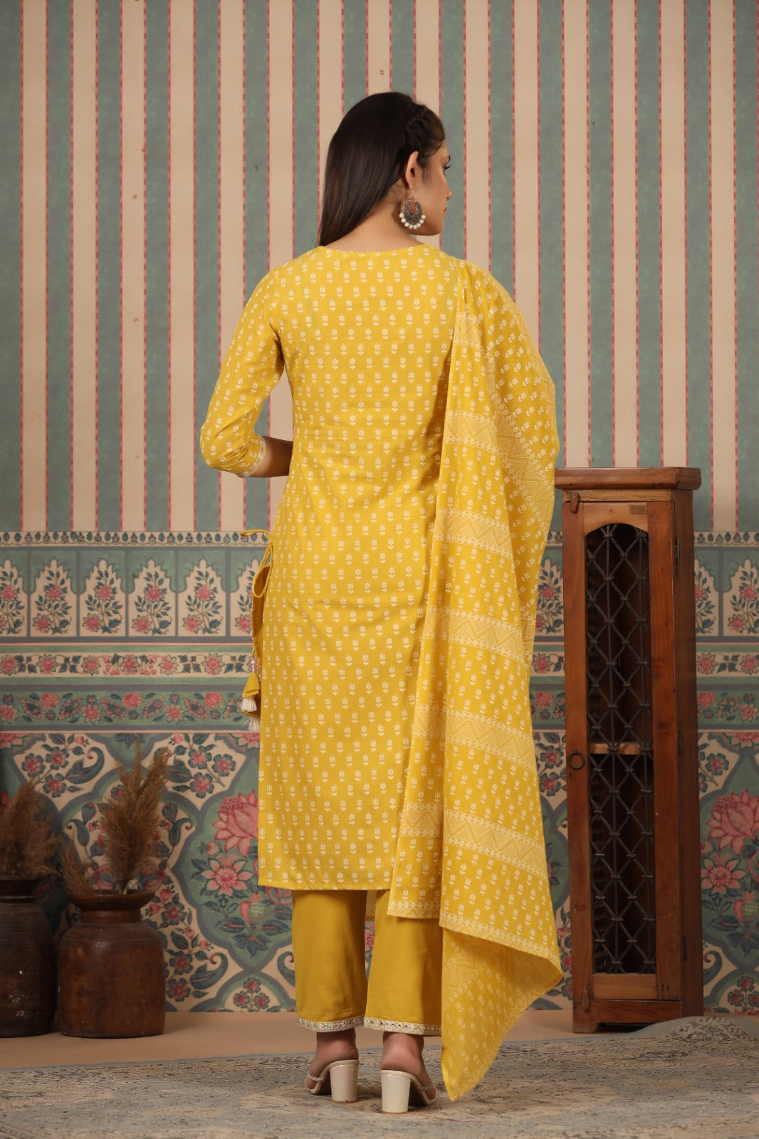 Radhya Sunshine Cotton Suit Set